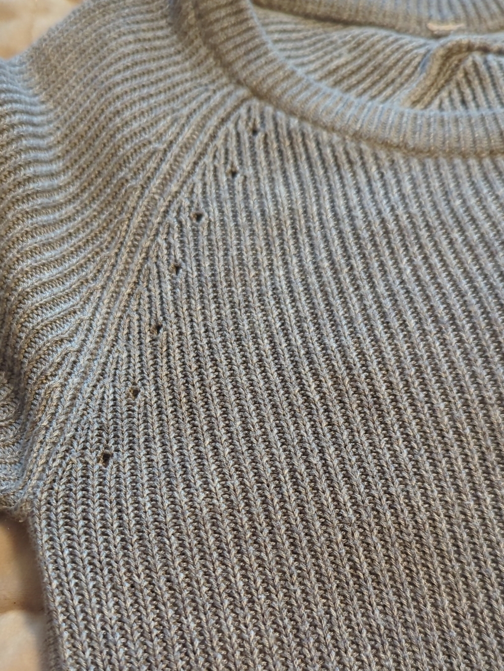 Lululemon Light Gray Ribbed Sweater - Picture 2 of 6